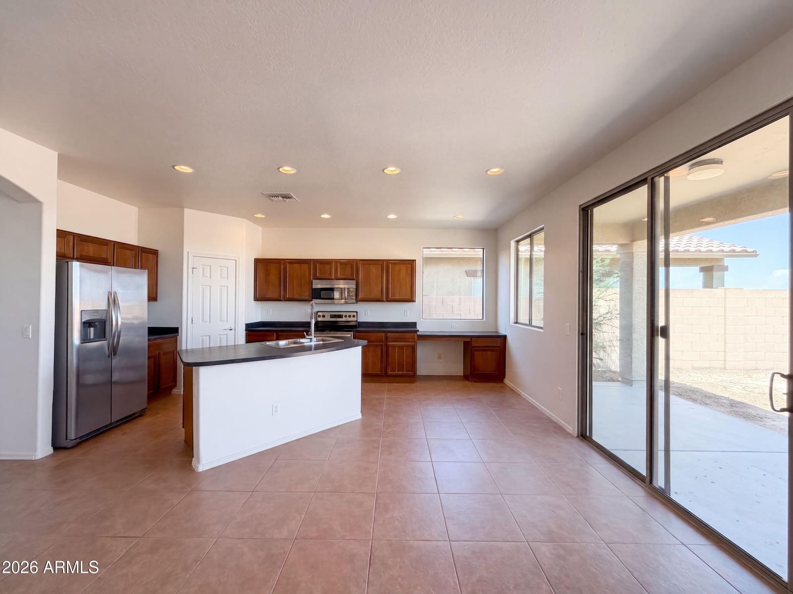1806 N Wildflower Lane, Casa Grande, AZ 85122 — photo 2 of 28