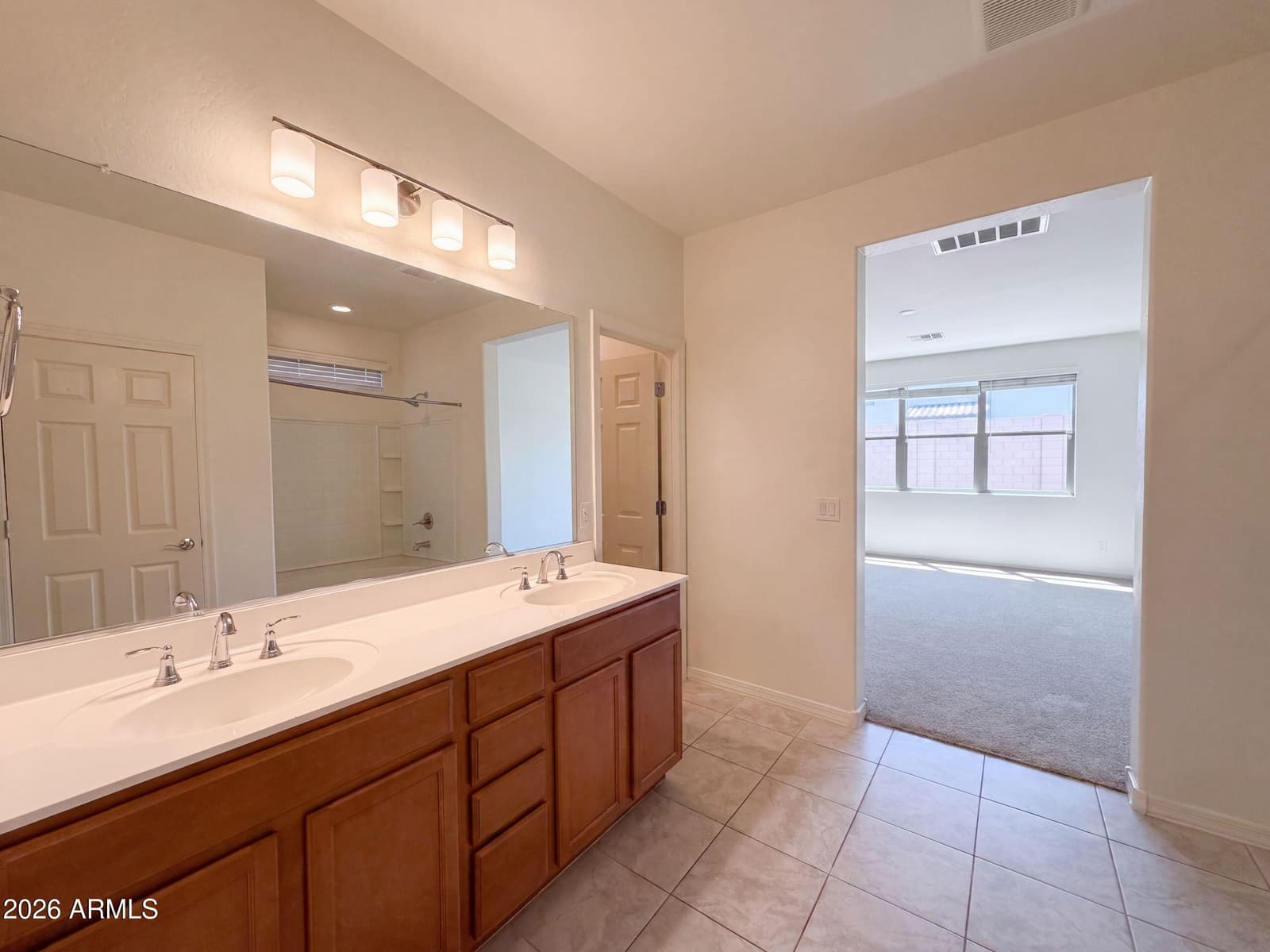 3325 W Dunbar Drive, Phoenix, AZ 85041 — photo 15 of 33