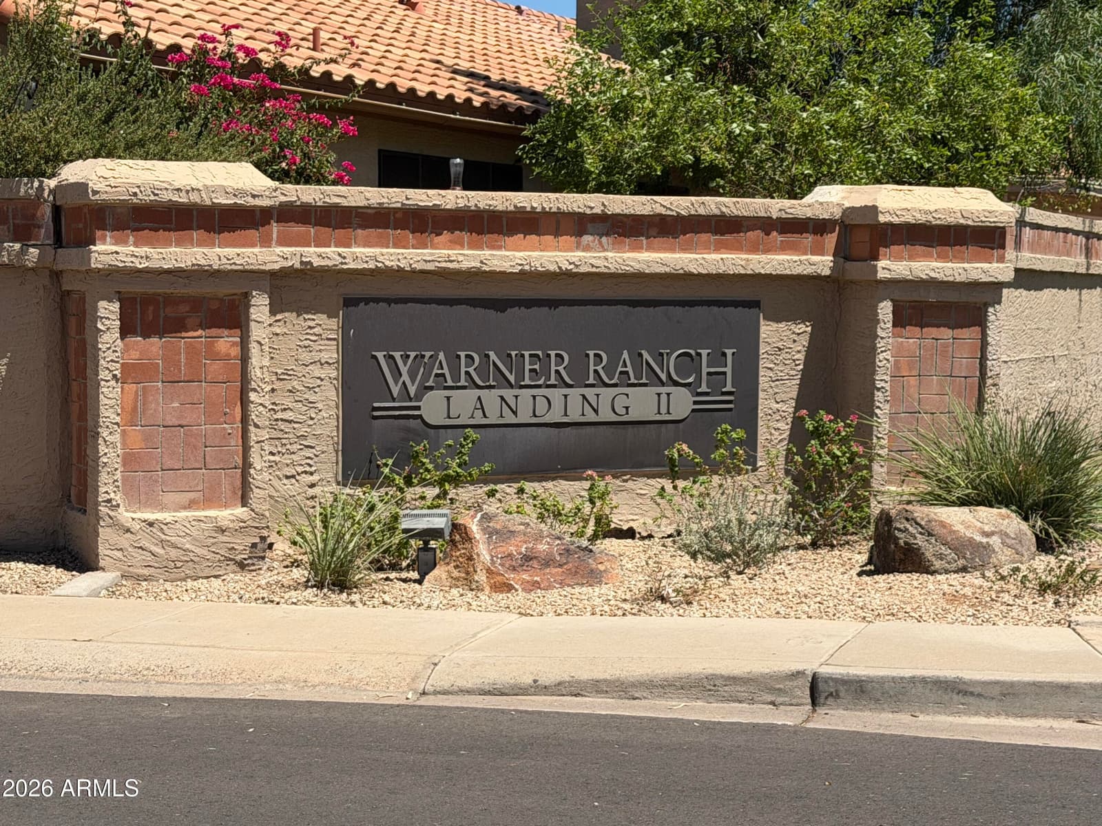 284 W Vera Lane, Tempe, AZ 85284 — photo 37 of 46