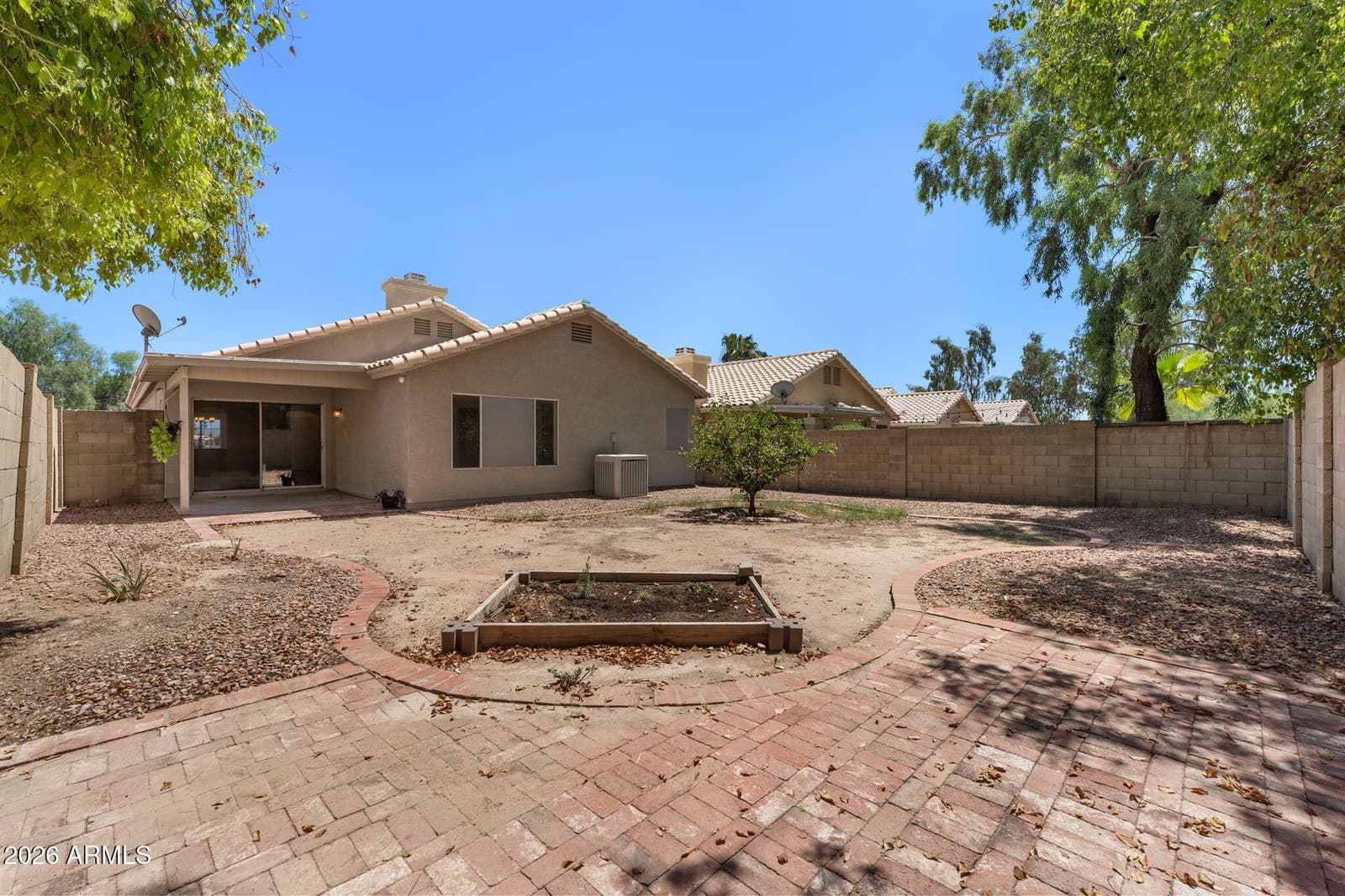 16638 N 33rd Way, Phoenix, AZ 85032 — photo 17 of 20
