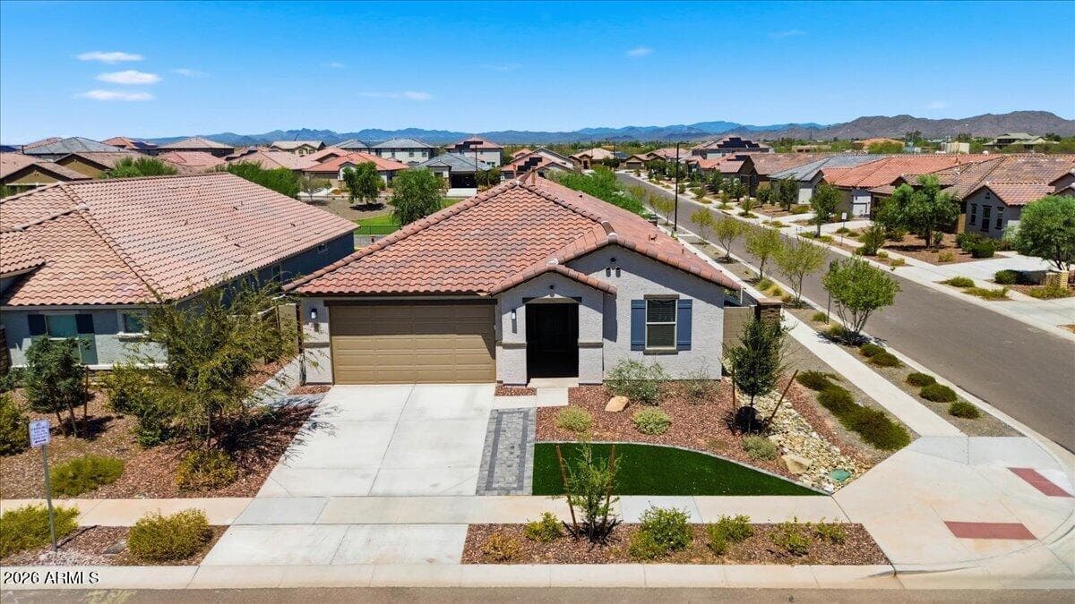 17136 W Blue Sky Drive, Surprise, AZ 85387 — photo 8 of 47