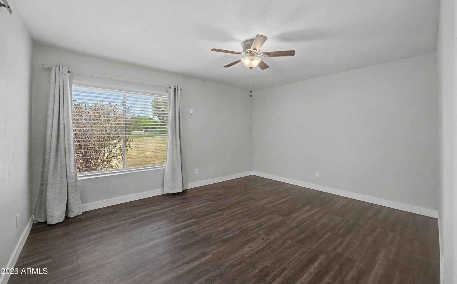 8018 W Acoma Drive, Peoria, AZ 85381 — photo 14 of 40