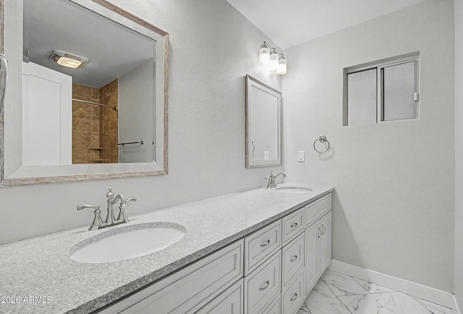 8018 W Acoma Drive, Peoria, AZ 85381 — photo 17 of 40