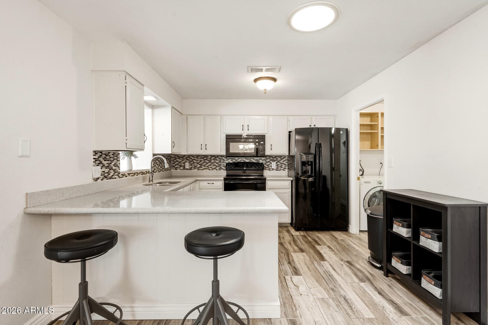 407 E Julie Drive, Tempe, AZ 85283 — photo 8 of 27
