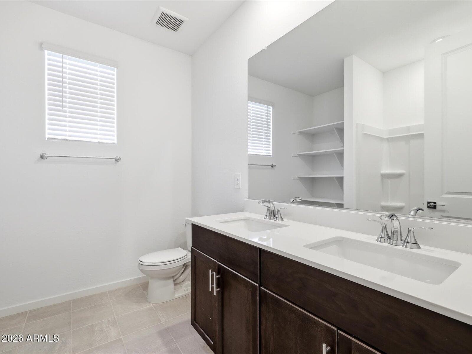 17752 W Illini Street, Goodyear, AZ 85338 — photo 10 of 44