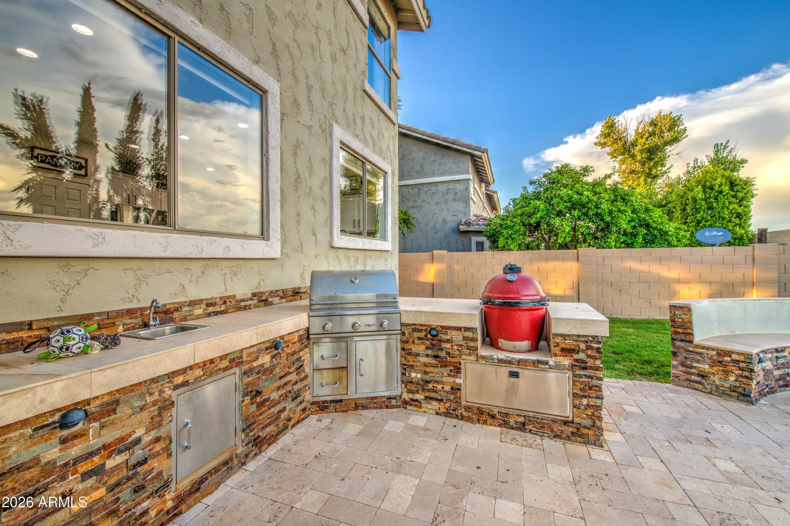 439 N Pheasant Court, Gilbert, AZ 85234 — photo 9 of 76