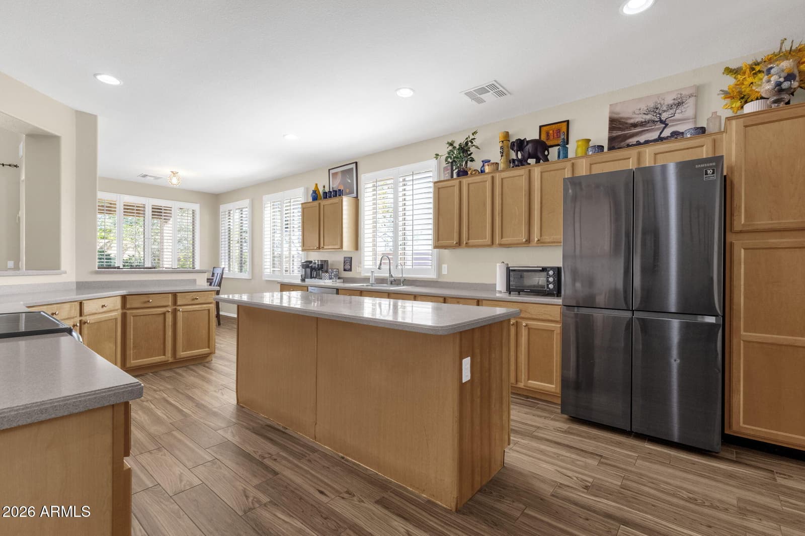 9318 W Alex Avenue, Peoria, AZ 85382 — photo 11 of 52