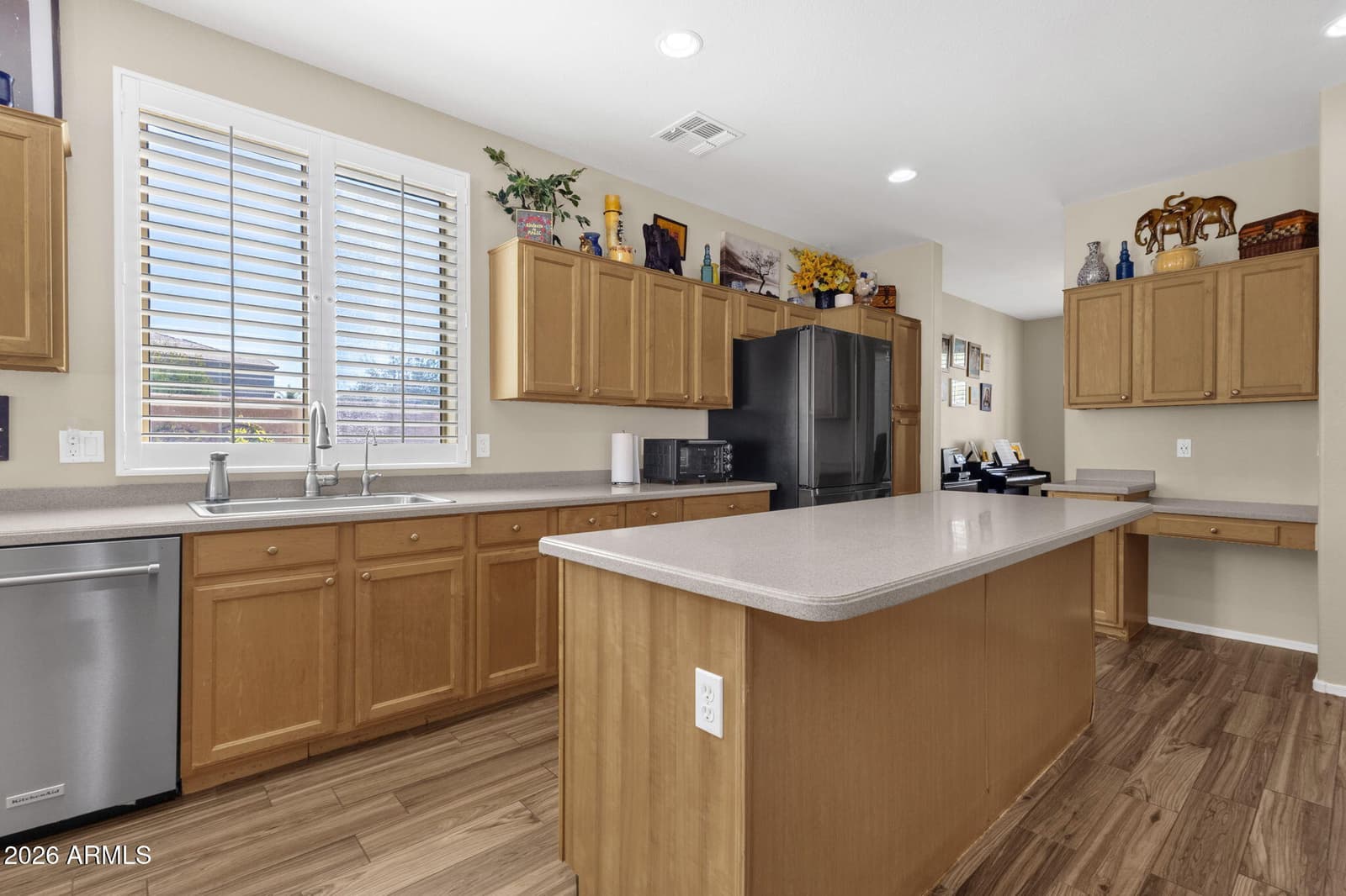 9318 W Alex Avenue, Peoria, AZ 85382 — photo 14 of 52
