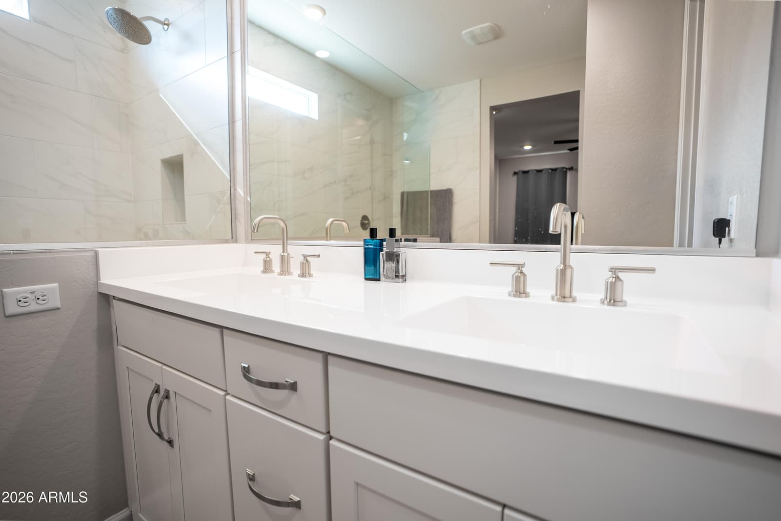 21016 N 58th Way, Phoenix, AZ 85054 — photo 17 of 25