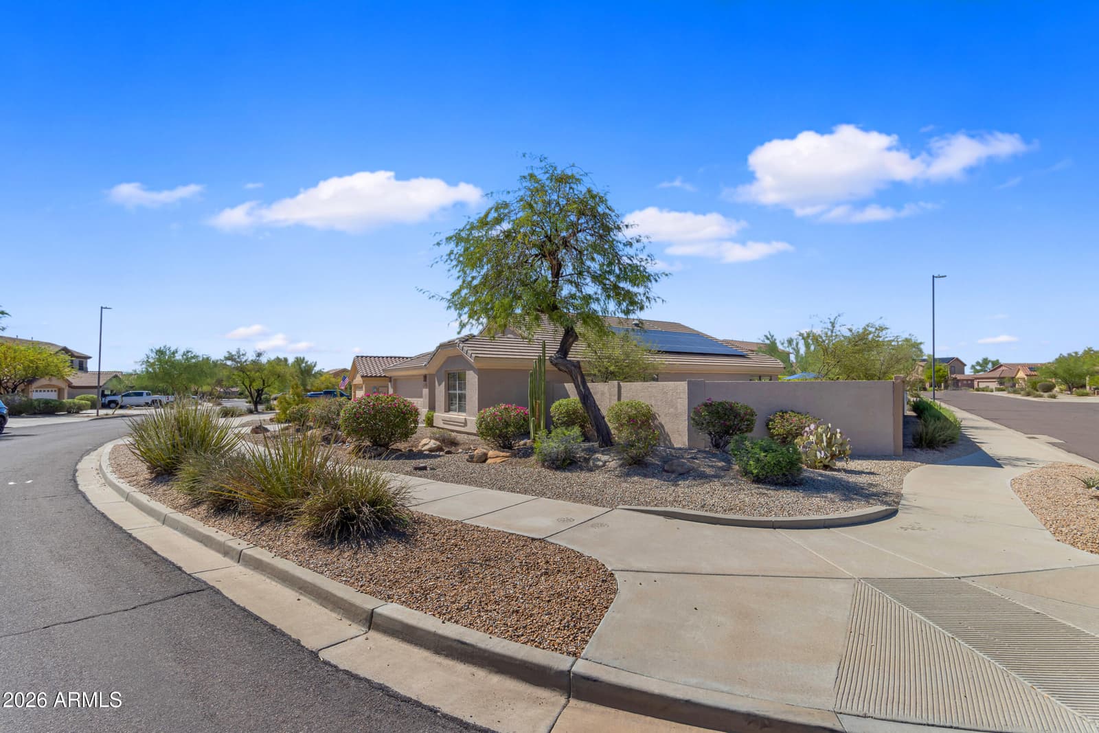 17422 W Rock Ledge Road, Goodyear, AZ 85338 — photo 5 of 46