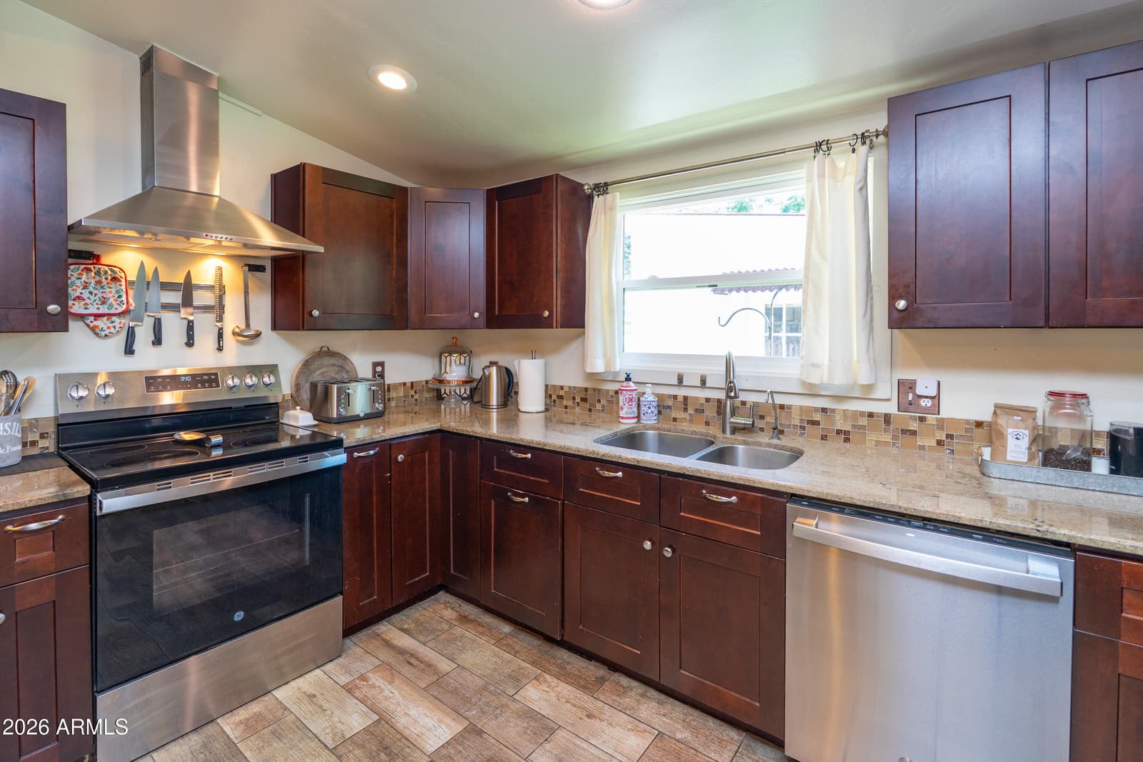 27 Wood Canyon, Bisbee, AZ 85603 — photo 12 of 61