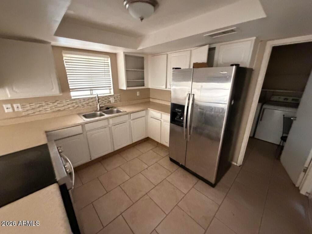 581 W 21st Avenue, Apache Junction, AZ 85120 — photo 5 of 12