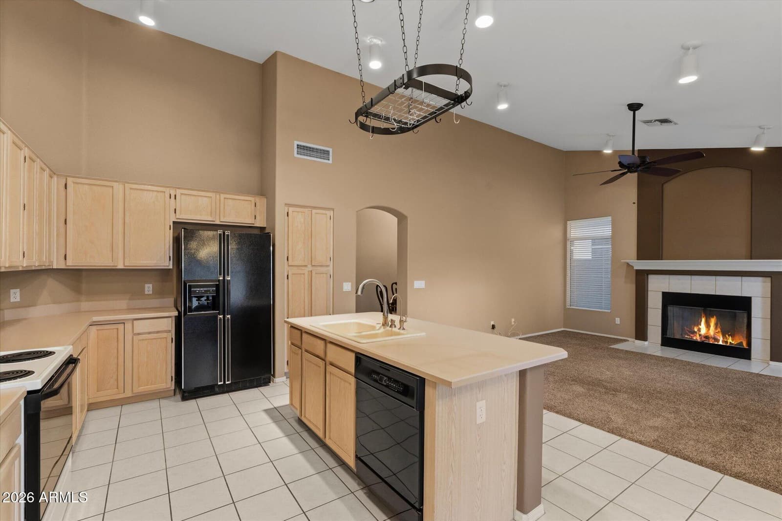 22407 N 71st Lane, Glendale, AZ 85310 — photo 10 of 34