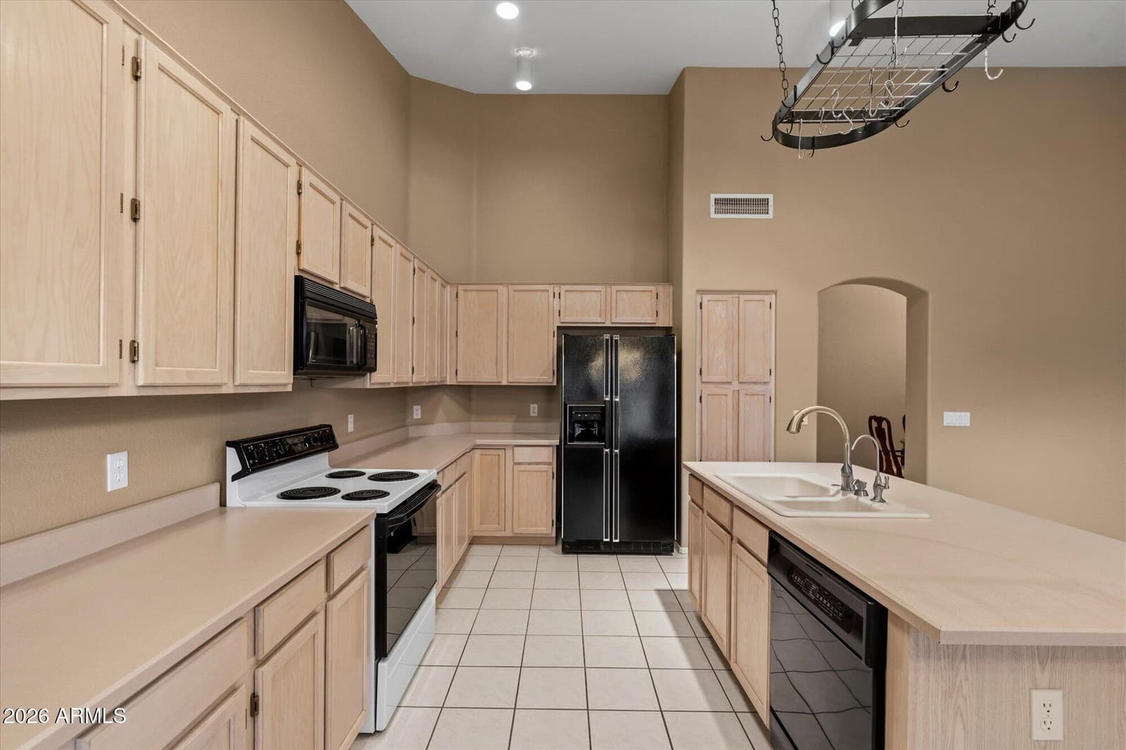 22407 N 71st Lane, Glendale, AZ 85310 — photo 13 of 34