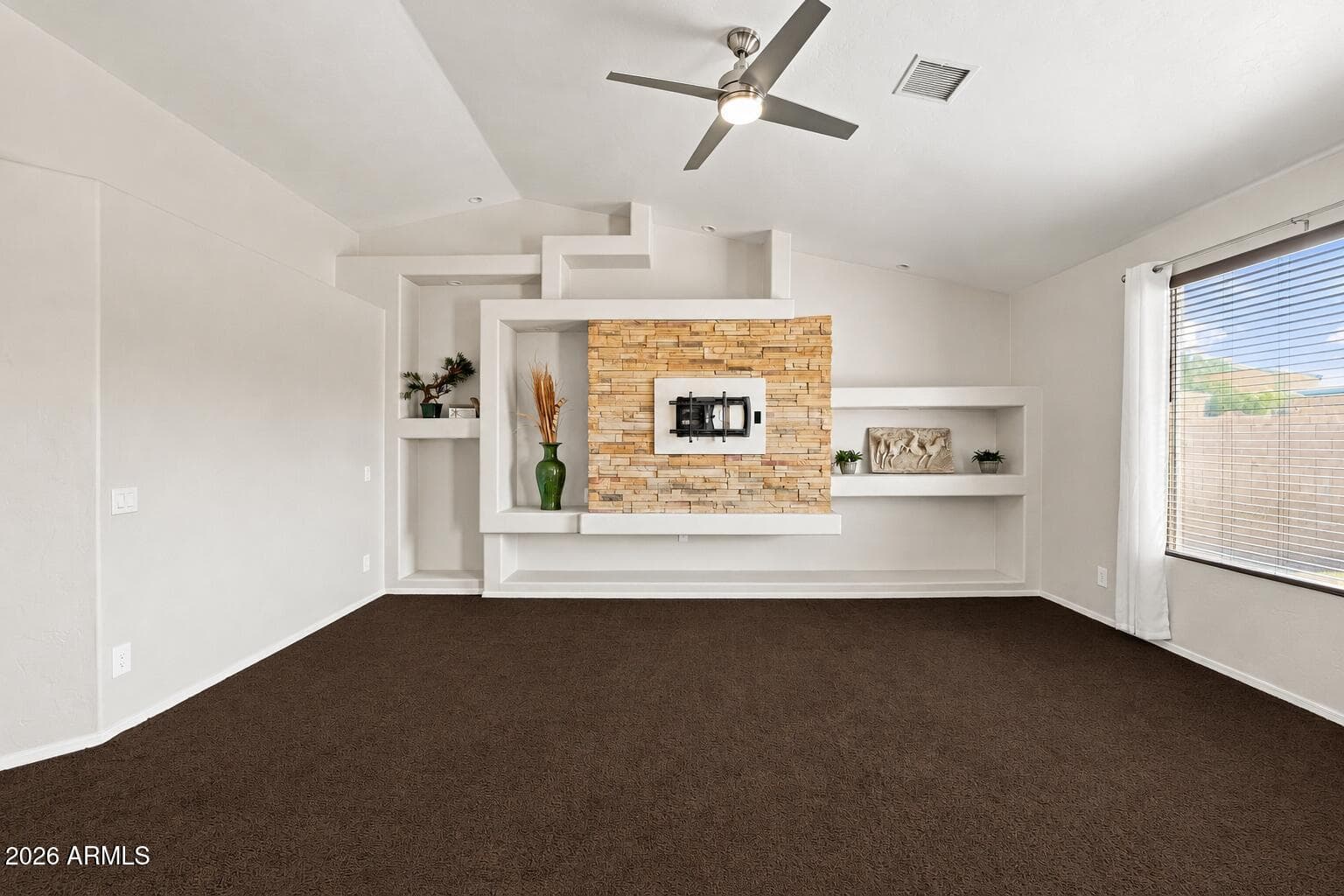 1874 Oak Winds Drive, Sierra Vista, AZ 85635 — photo 13 of 42