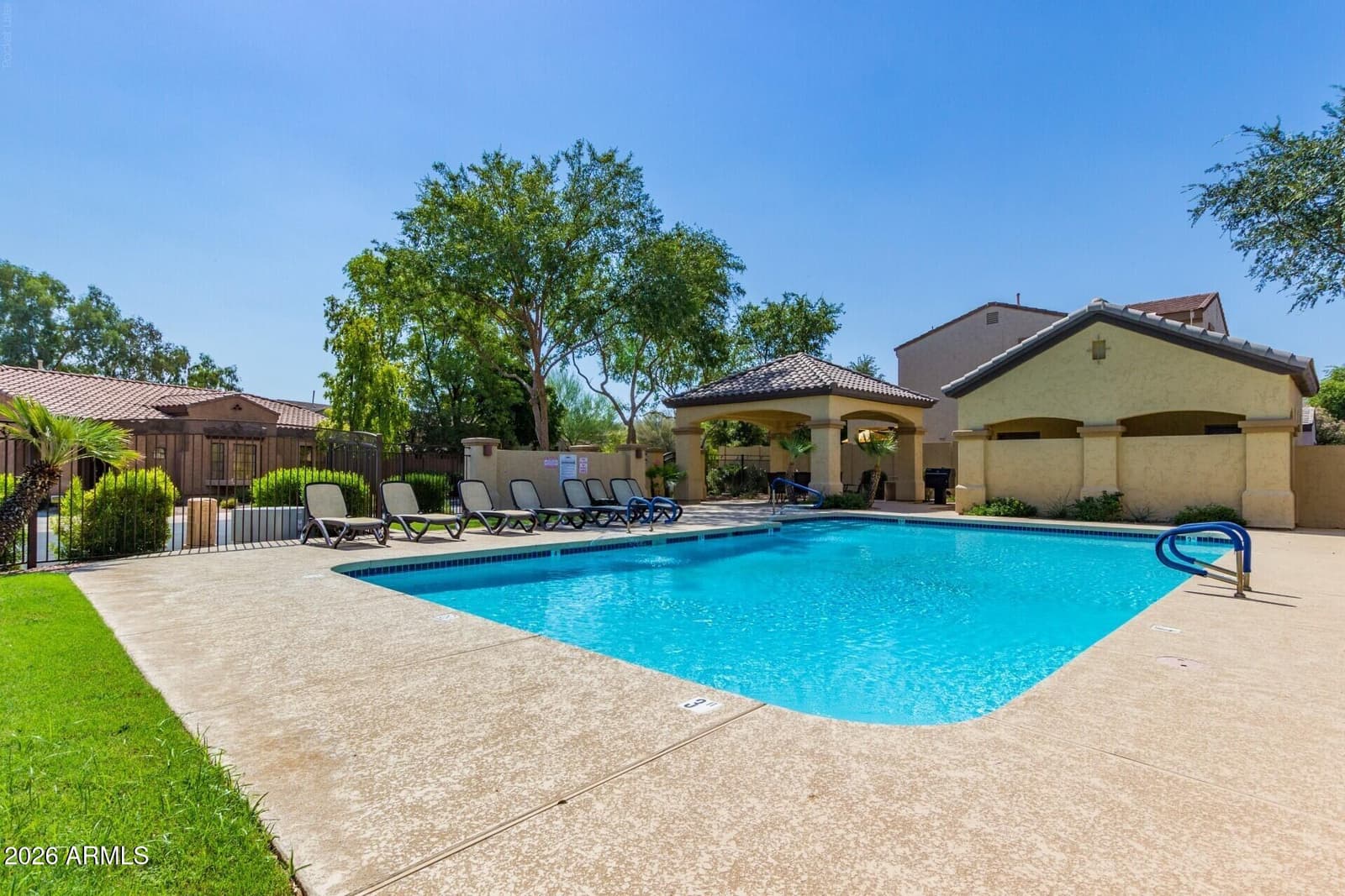 7235 S Golfside Lane, Phoenix, AZ 85042 — photo 45 of 60