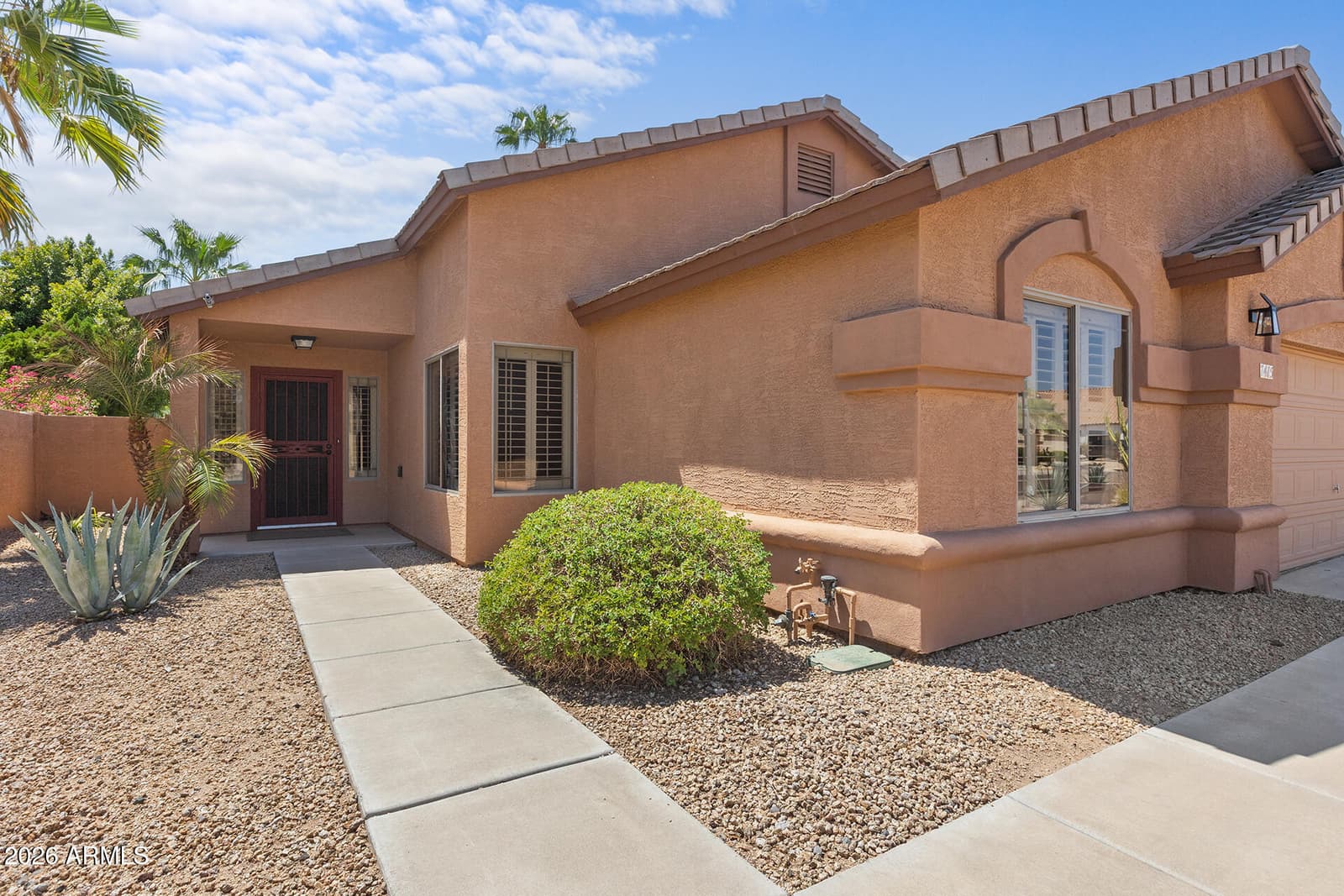 7415 W Aurora Drive, Glendale, AZ 85308 — photo 10 of 60