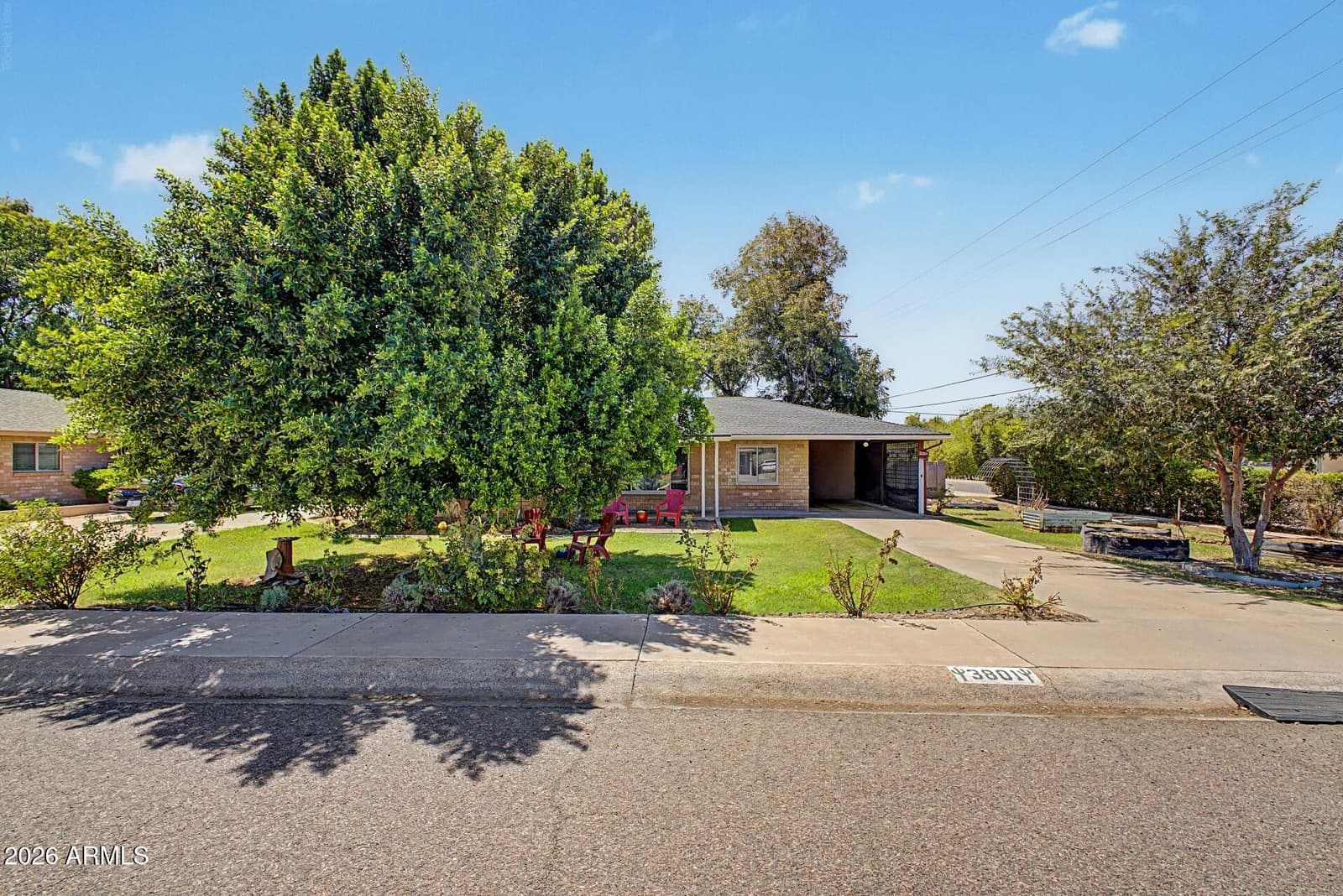 3801 E Amelia Avenue, Phoenix, AZ 85018 — photo 1 of 30