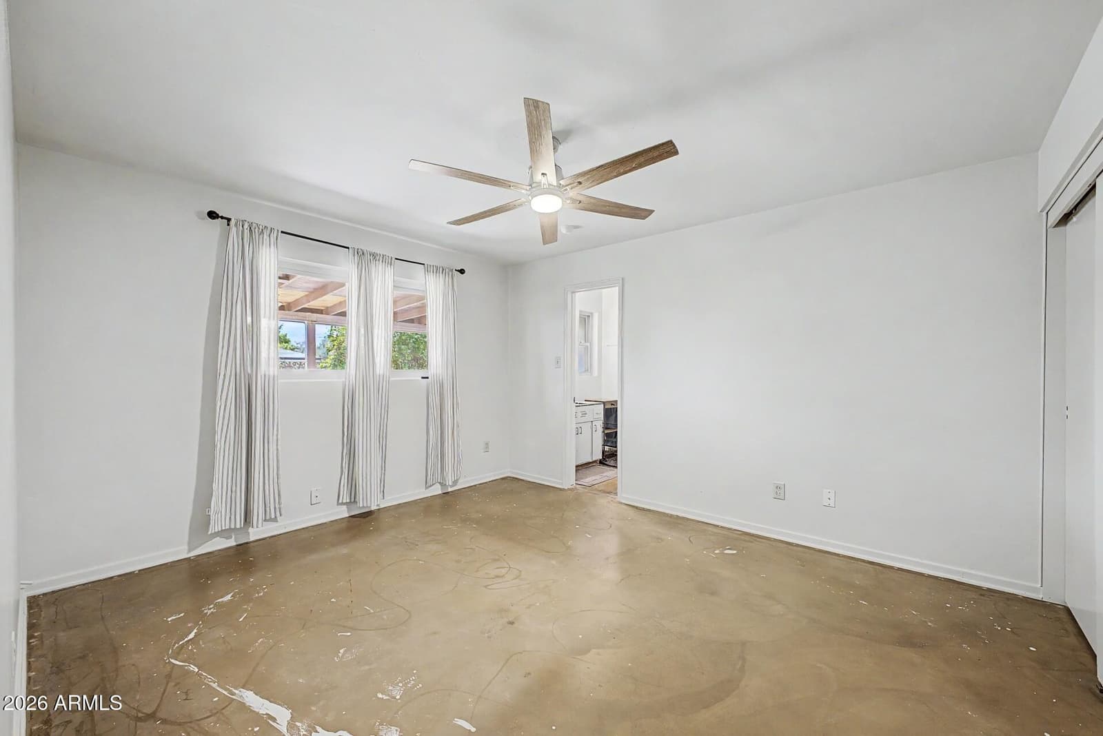 3801 E Amelia Avenue, Phoenix, AZ 85018 — photo 12 of 30