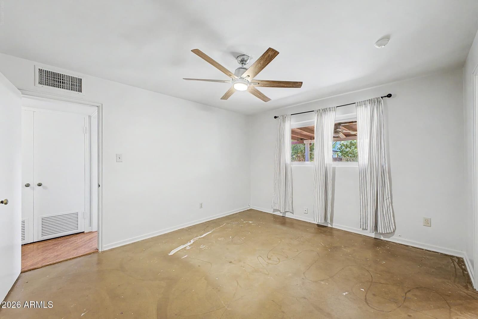 3801 E Amelia Avenue, Phoenix, AZ 85018 — photo 13 of 30