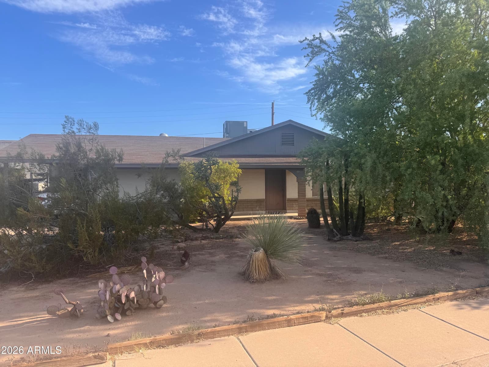 1518 W Crescent Avenue, Mesa, AZ 85202 — photo 3 of 9