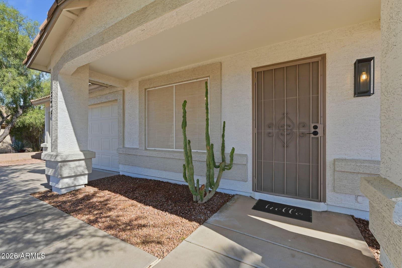 826 W 14th Avenue, Apache Junction, AZ 85120 — photo 4 of 46