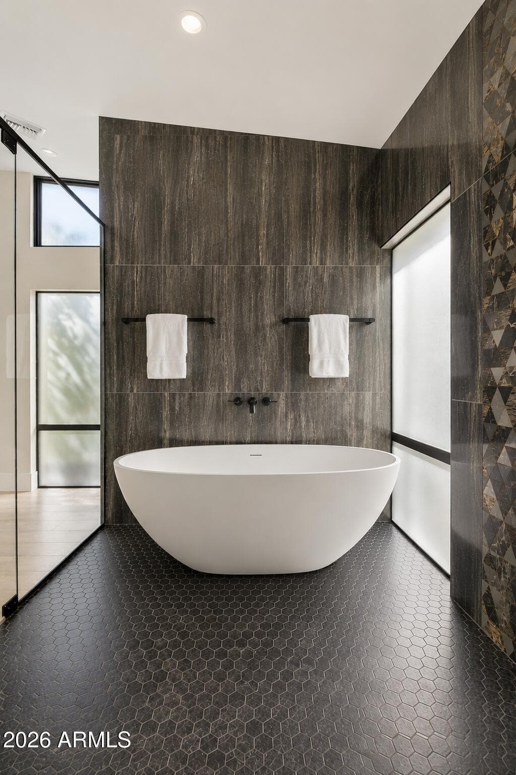 525 W Lamar Road W, Phoenix, AZ 85013 — photo 13 of 57