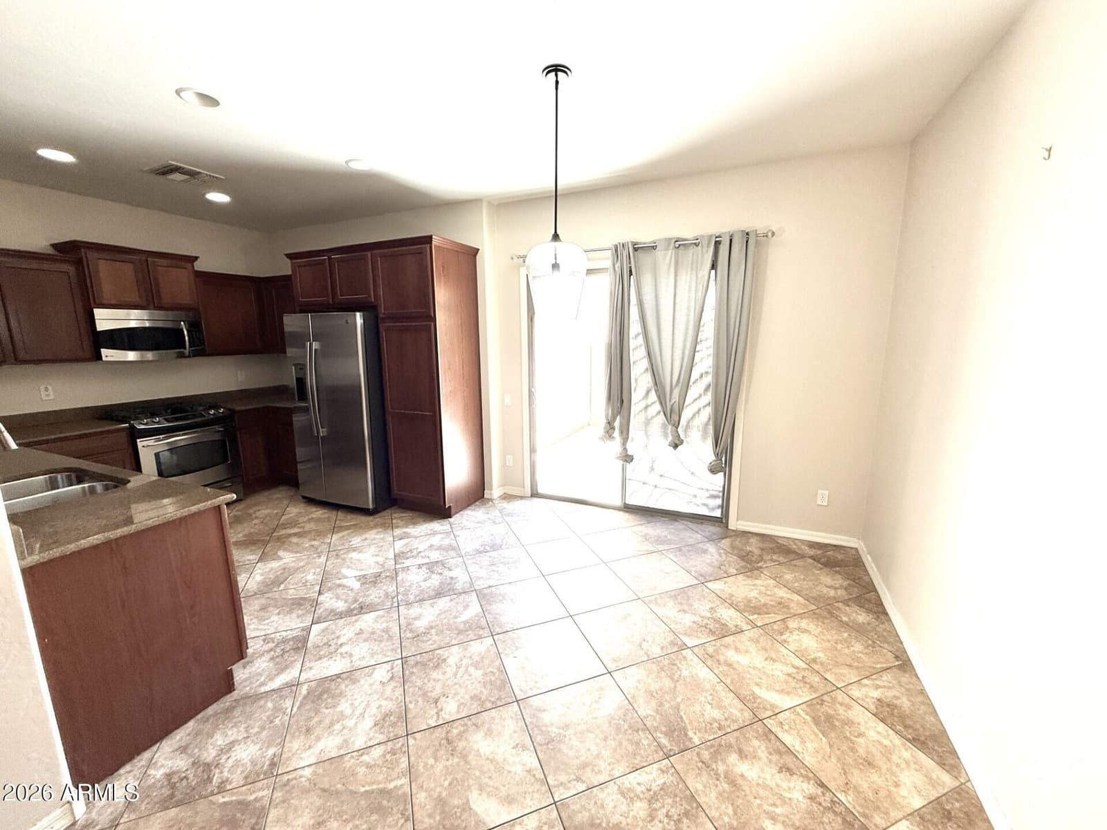 3975 E Melinda Drive, Phoenix, AZ 85050 — photo 4 of 19