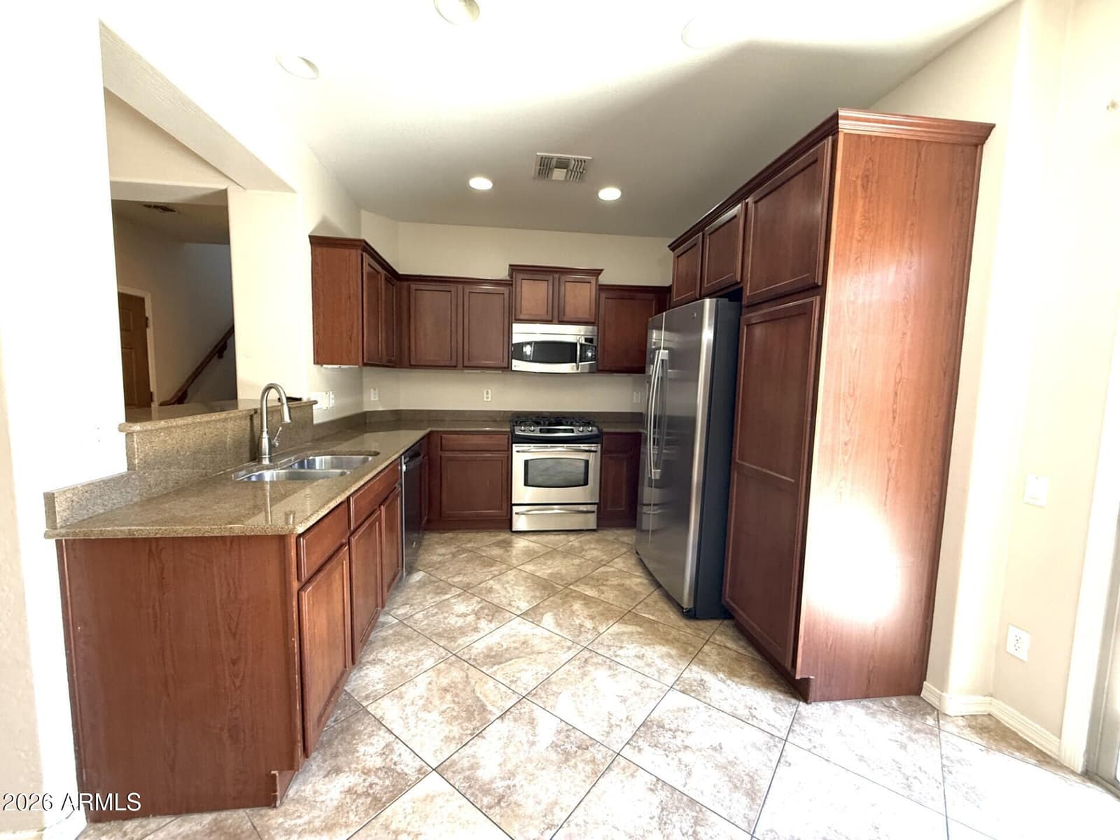 3975 E Melinda Drive, Phoenix, AZ 85050 — photo 3 of 19