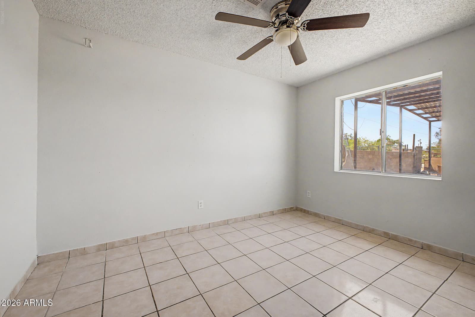 219 N Lincoln Avenue, Casa Grande, AZ 85122 — photo 12 of 29
