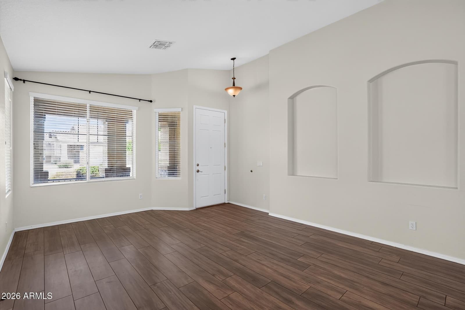 20808 N 70th Drive, Glendale, AZ 85308 — photo 2 of 25