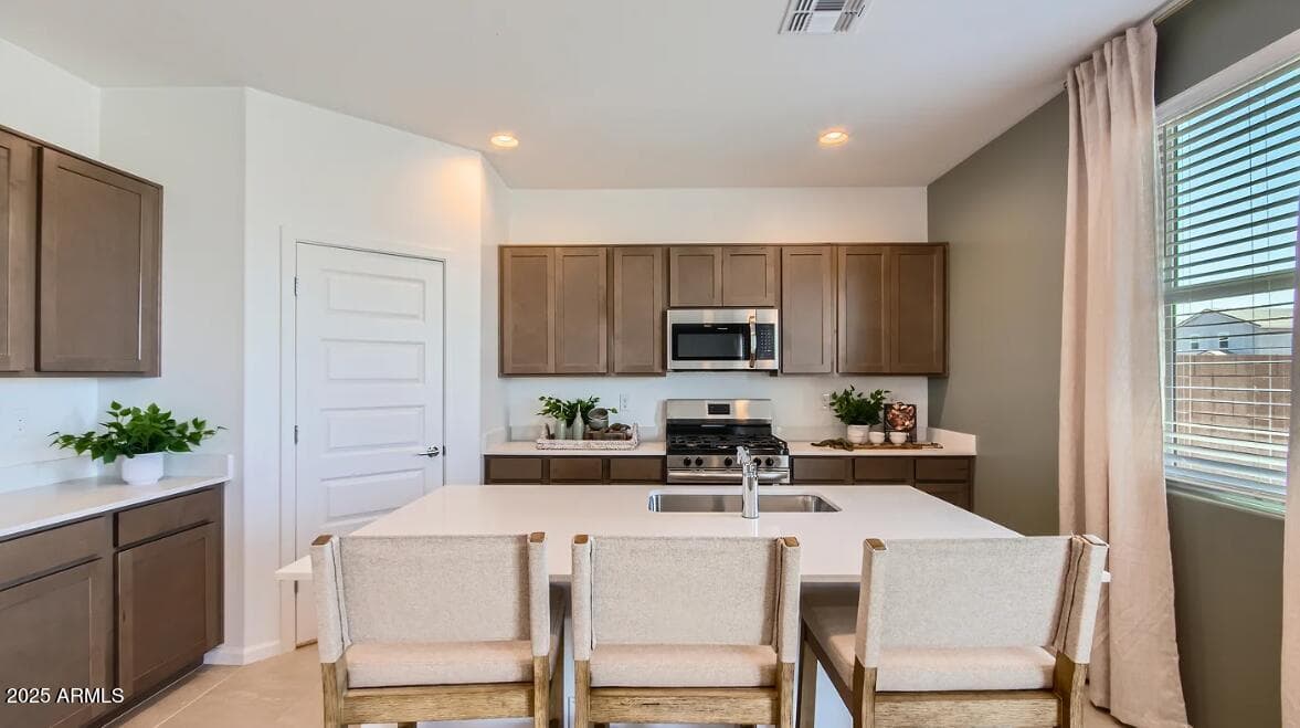 9614 W Mitchell Drive, Phoenix, AZ 85037 — photo 4 of 27
