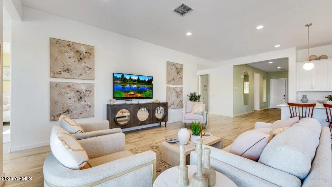 15048 W Desert Hollow Drive, Surprise, AZ 85387 — photo 8 of 25