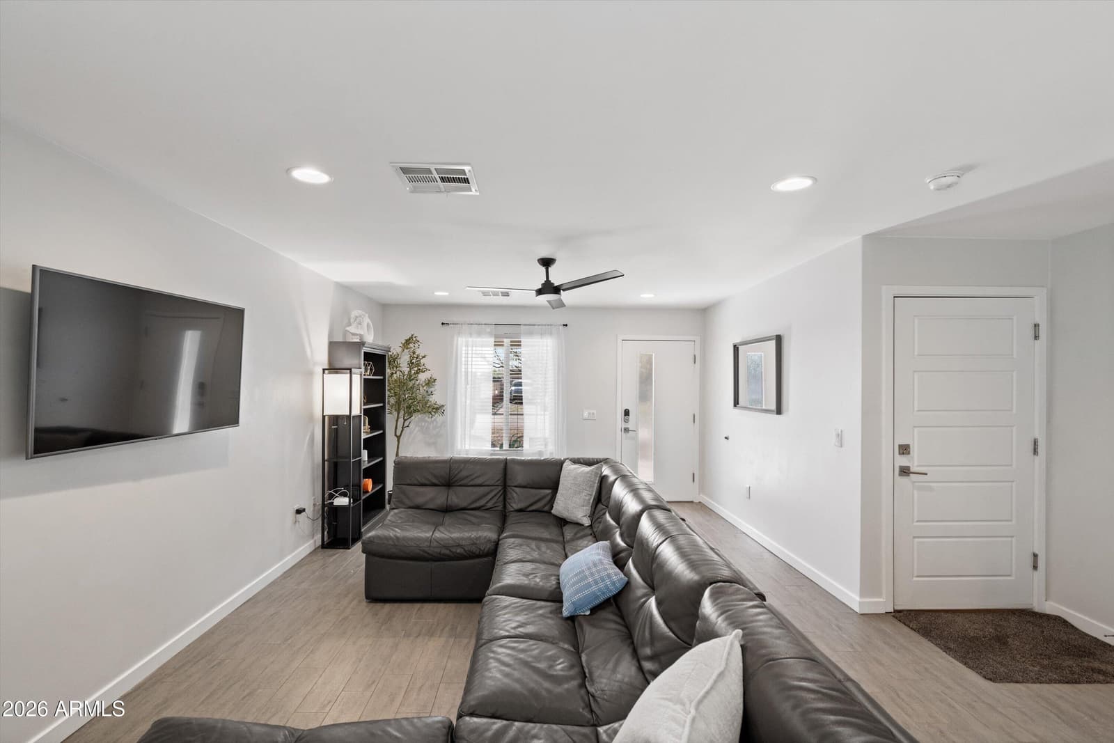 2324 E Harvard Street, Phoenix, AZ 85006 — photo 16 of 37