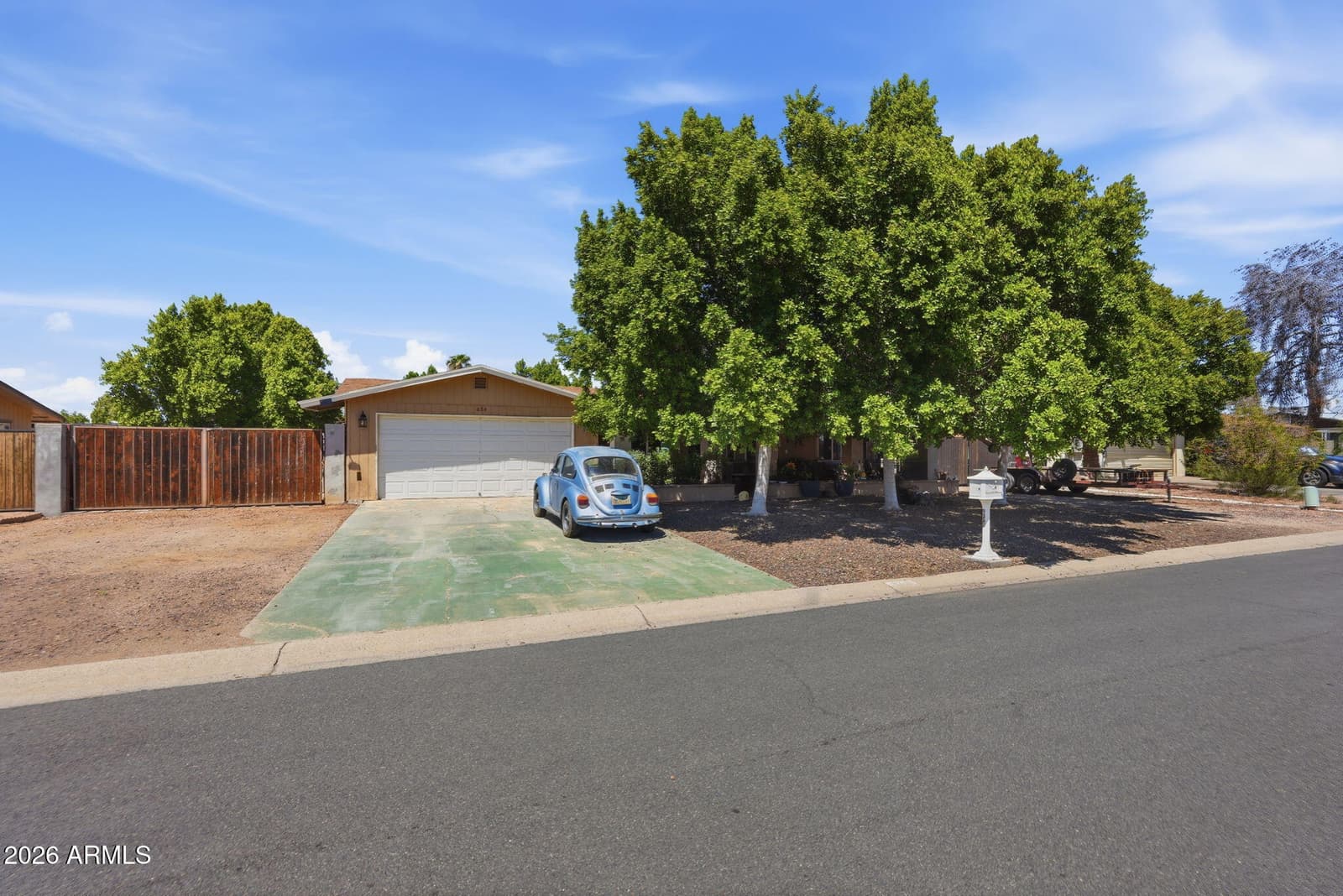 654 S Copper Drive, Apache Junction, AZ 85120 — photo 2 of 36