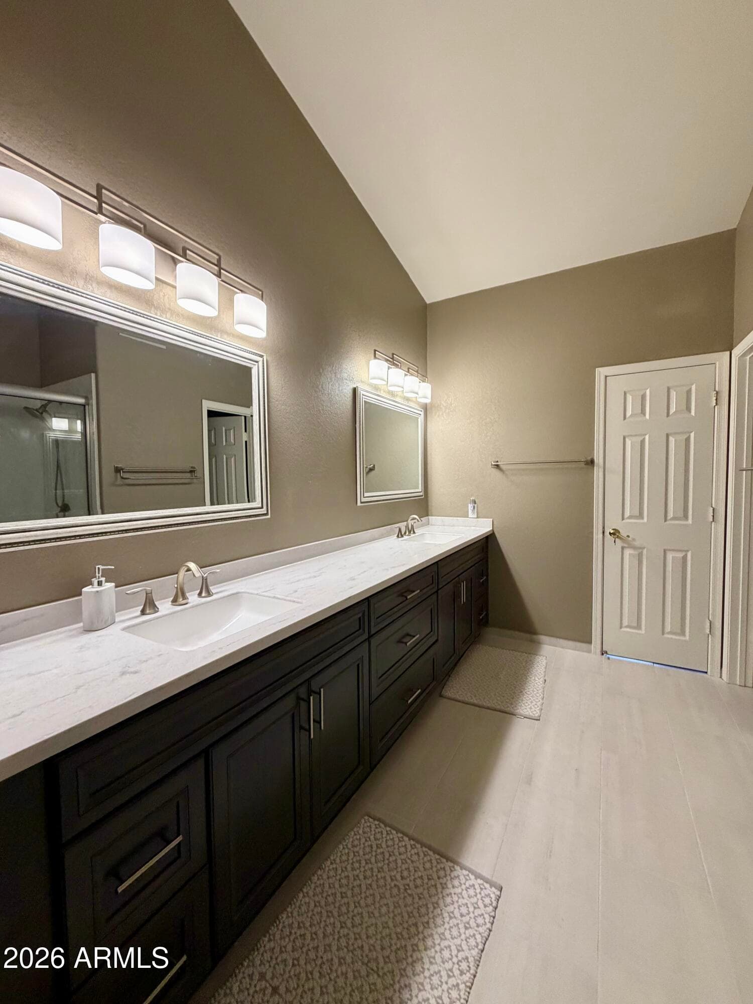 4239 E Cassia Way, Phoenix, AZ 85044 — photo 13 of 20