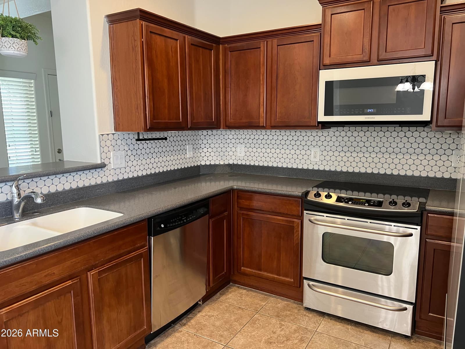 26708 N Babbling Brook Drive, Phoenix, AZ 85083 — photo 14 of 59