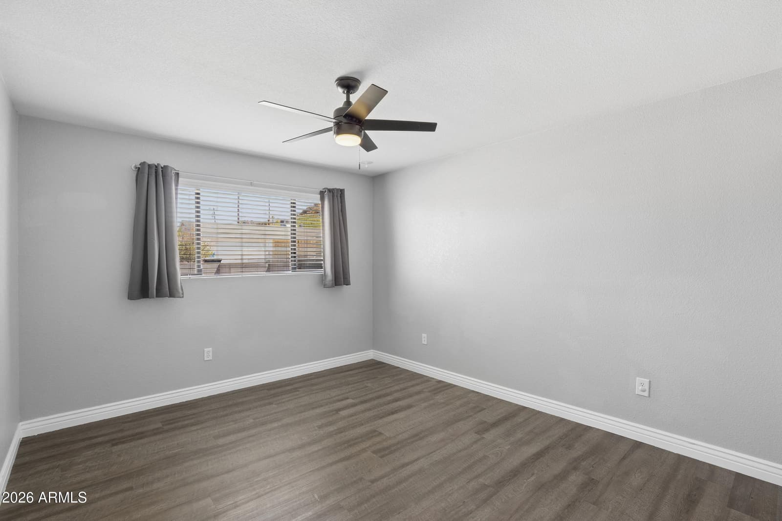 1017 E El Caminito Drive, Phoenix, AZ 85020 — photo 29 of 43