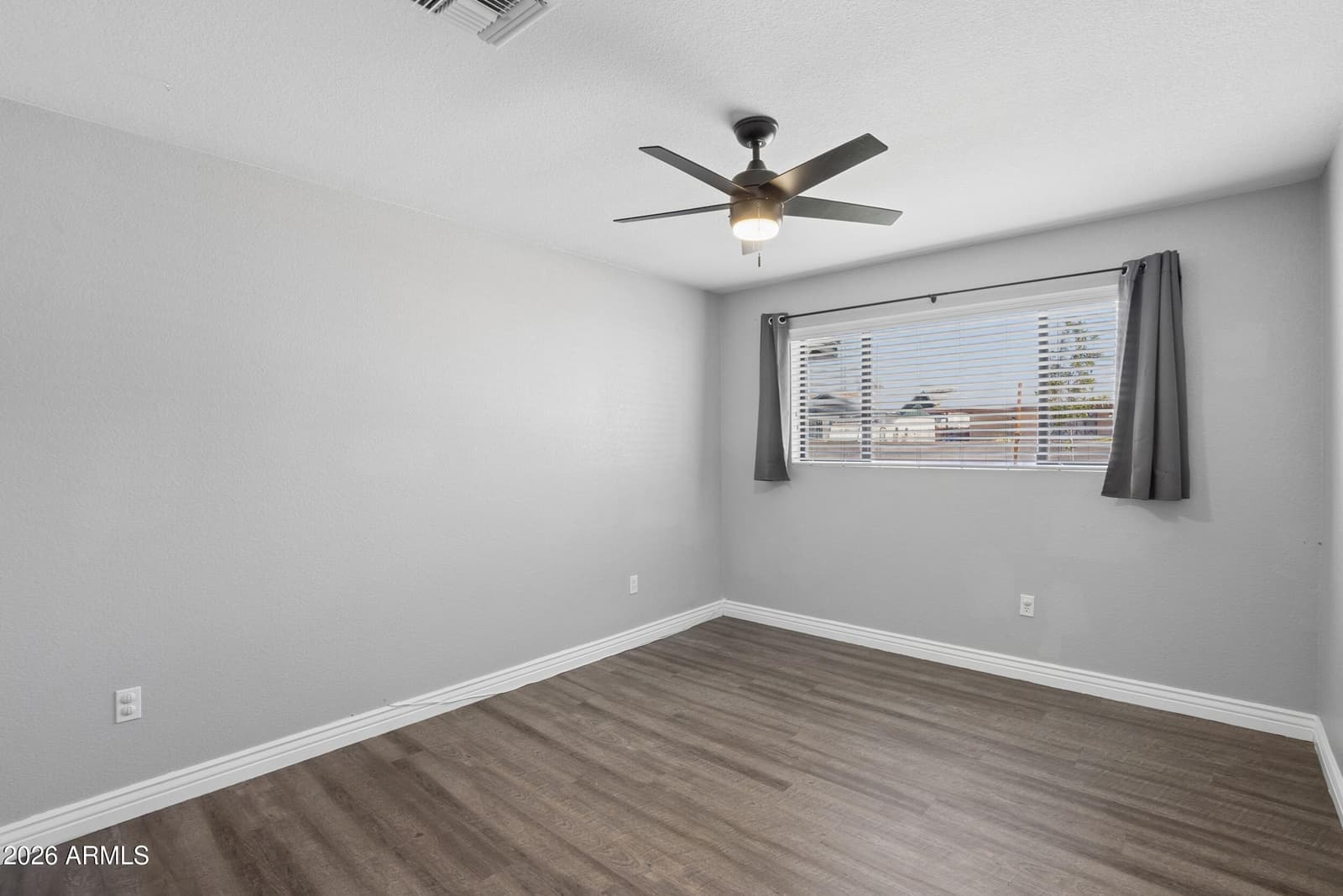 1017 E El Caminito Drive, Phoenix, AZ 85020 — photo 31 of 43