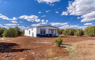 47 County Rd 3205, Vernon, AZ 85940 — photo 2 of 25