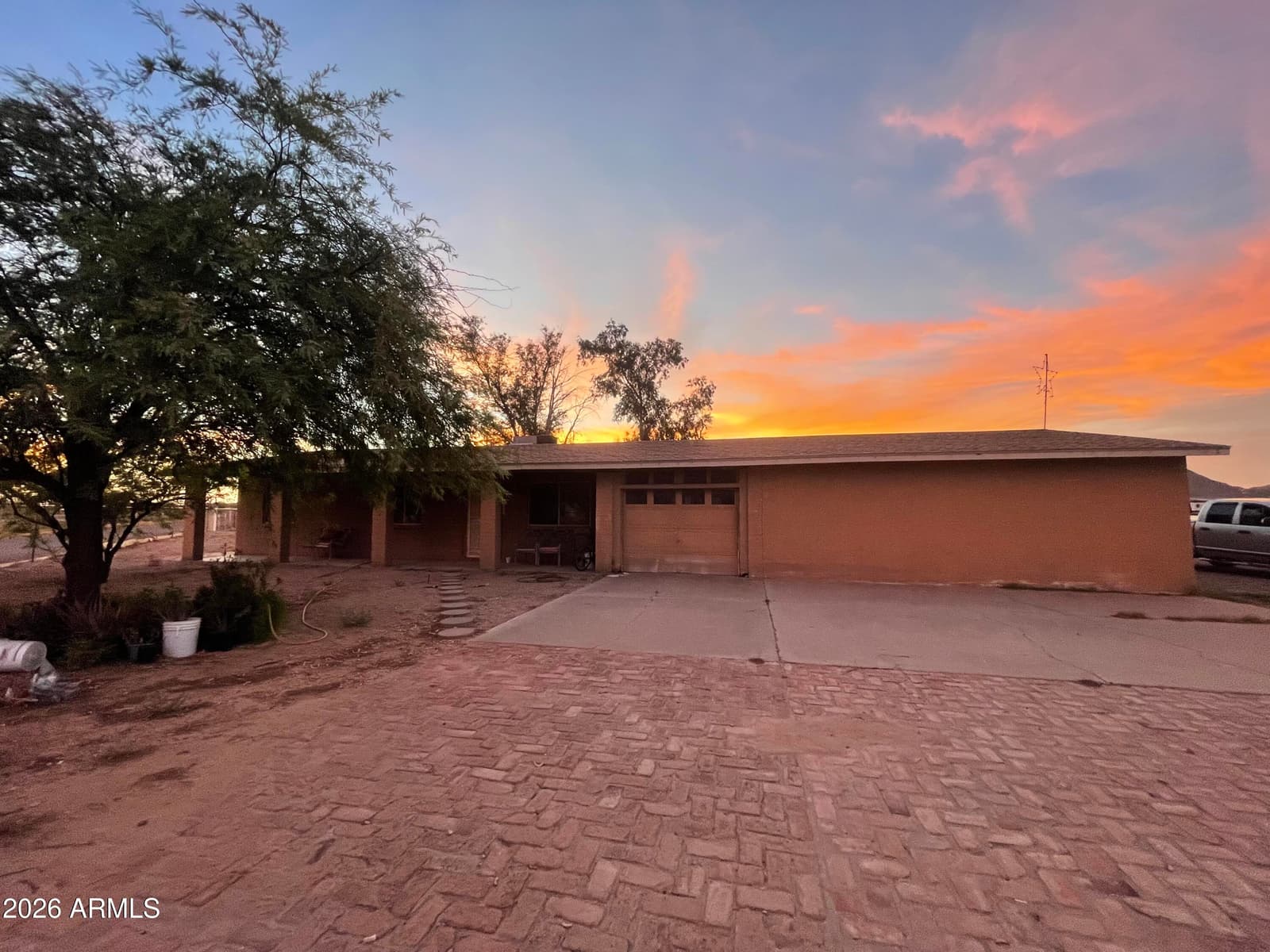 7794 W Lake Erie Drive, Casa Grande, AZ 85194 — photo 1 of 32