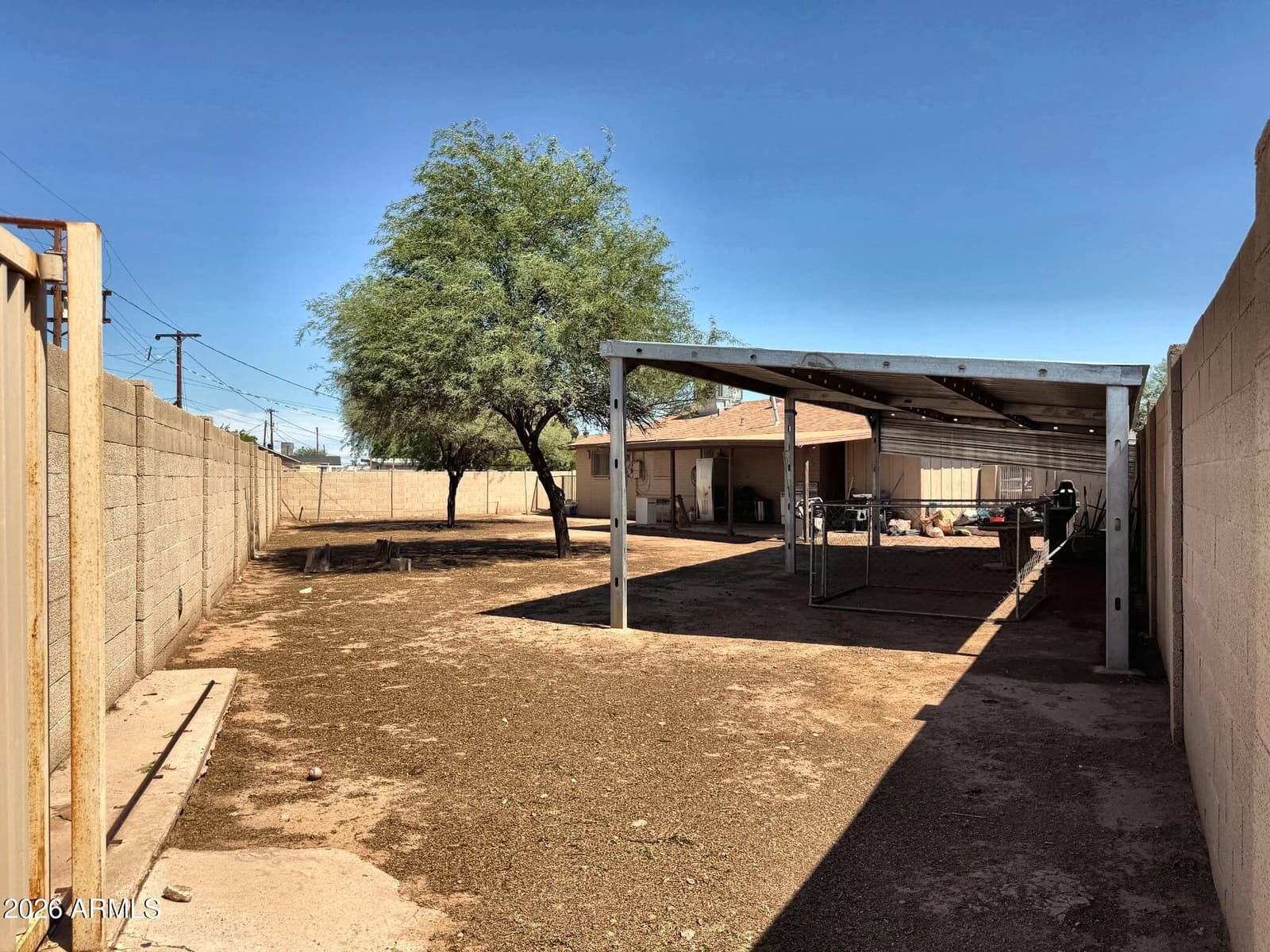 3750 W Chipman Road, Phoenix, AZ 85041 — photo 4 of 9