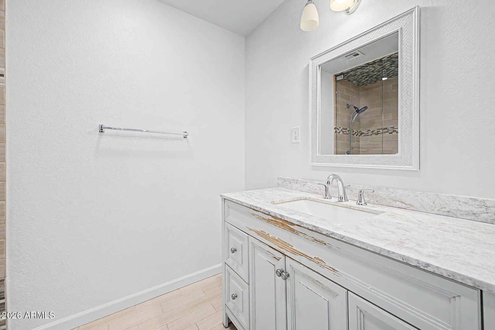 1326 S Spur, Mesa, AZ 85204 — photo 10 of 18