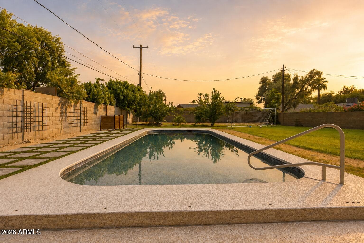 504 W Harmont Drive, Phoenix, AZ 85021 — photo 41 of 55