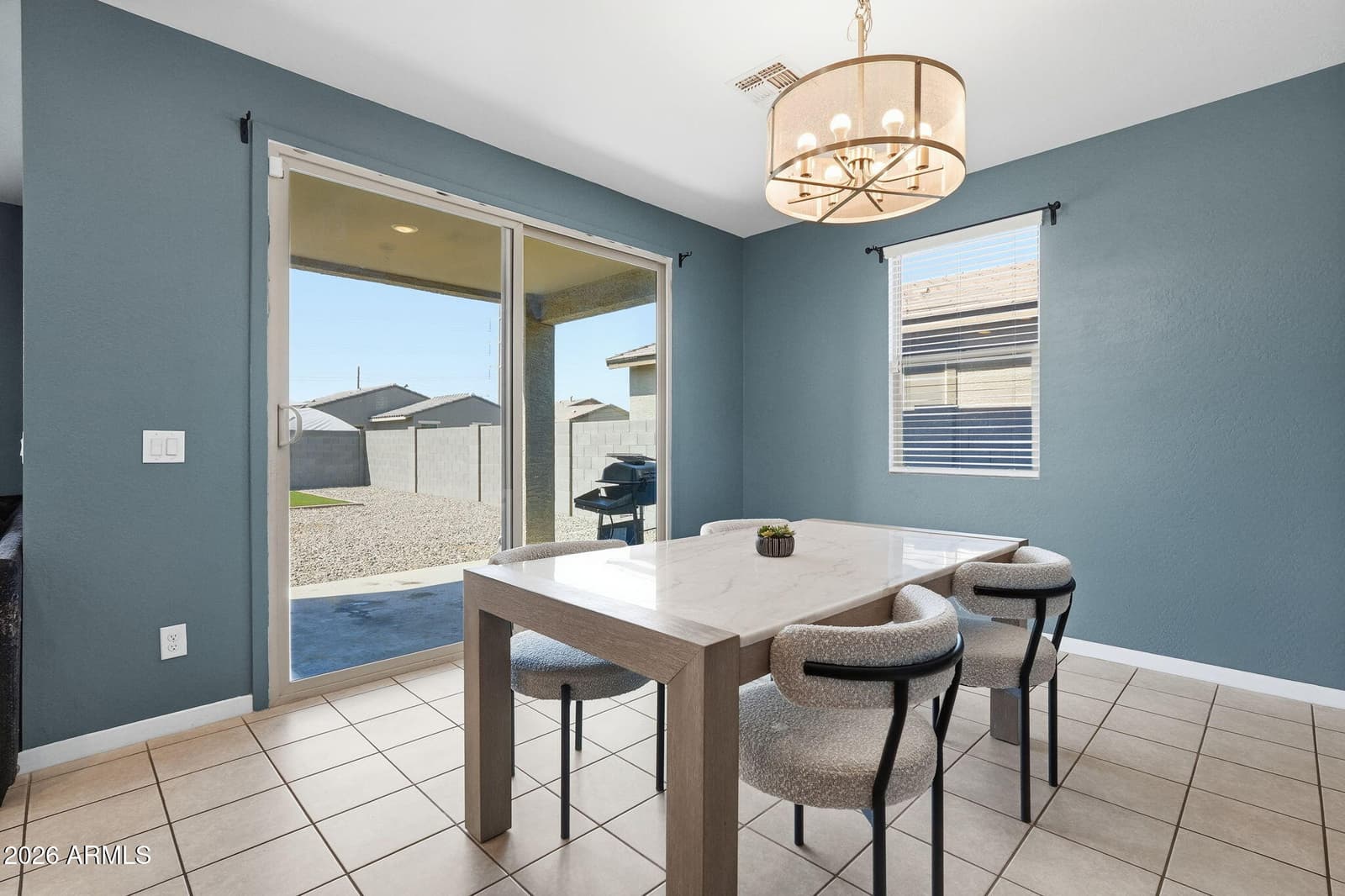 6835 W Getty Drive, Phoenix, AZ 85043 — photo 7 of 50