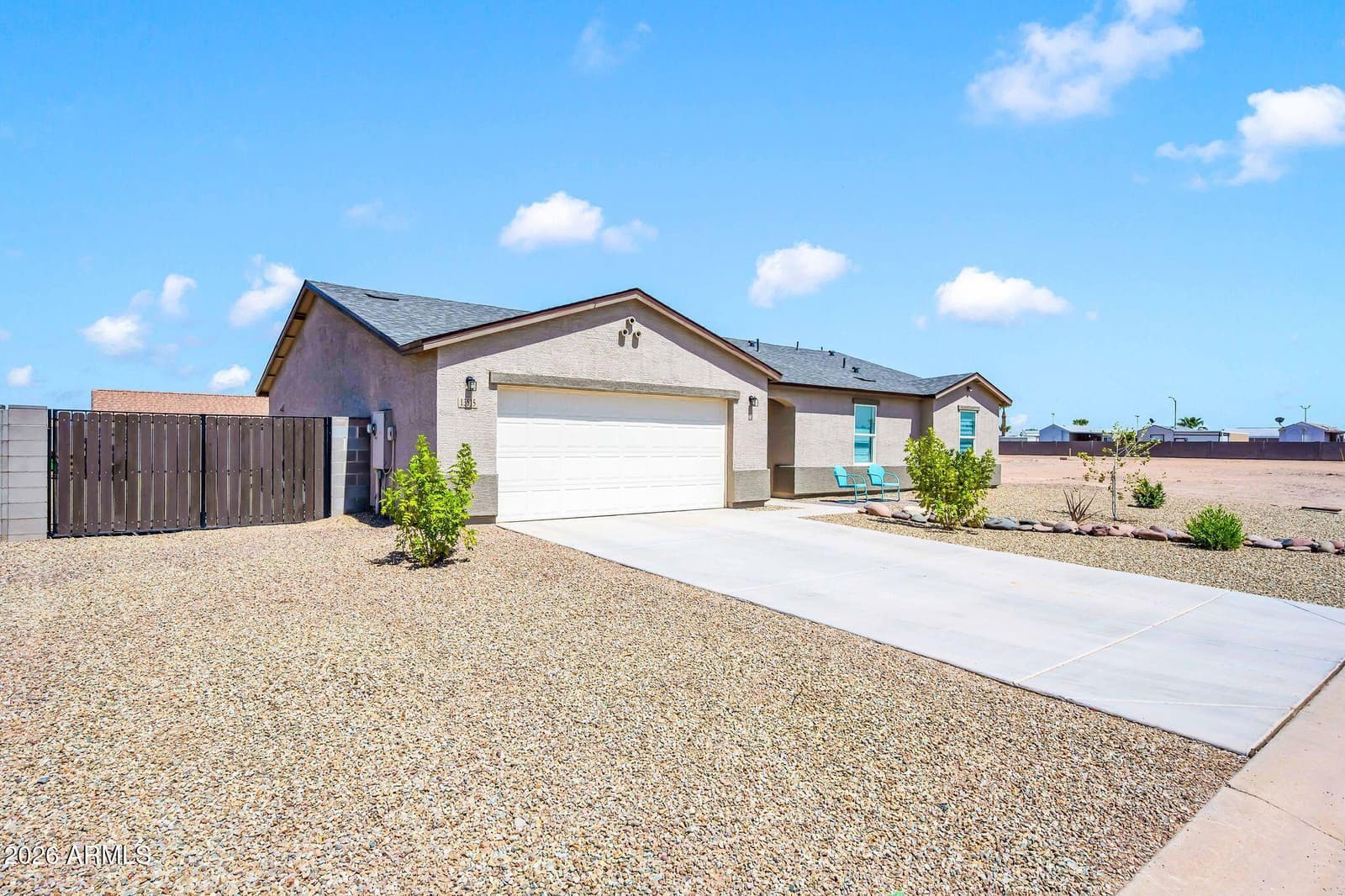 13615 S Silent Road, Arizona City, AZ 85123 — photo 2 of 44
