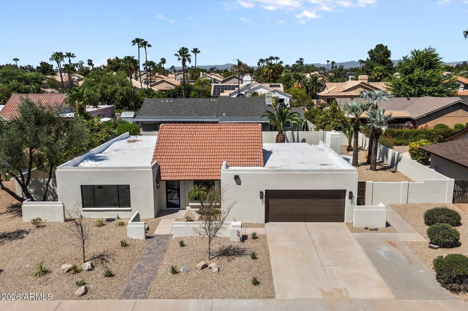 5024 E Le Marche Avenue, Scottsdale, AZ 85254 — photo 3 of 37
