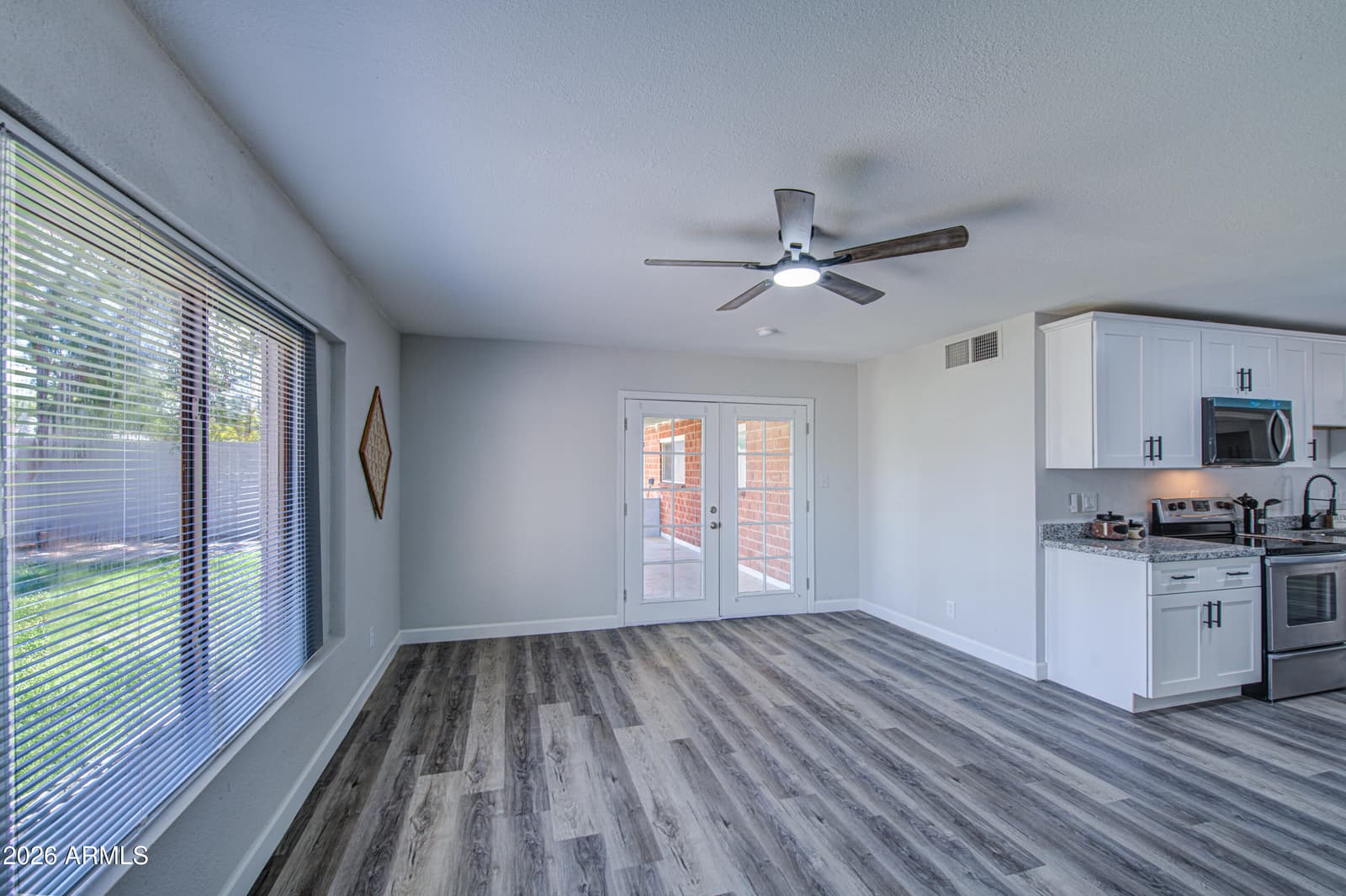 6853 N 36th Drive, Phoenix, AZ 85019 — photo 22 of 44
