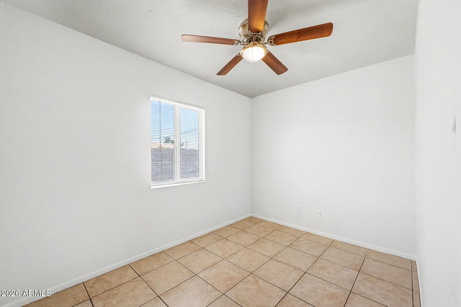 1621 N 37th Drive, Phoenix, AZ 85009 — photo 23 of 32