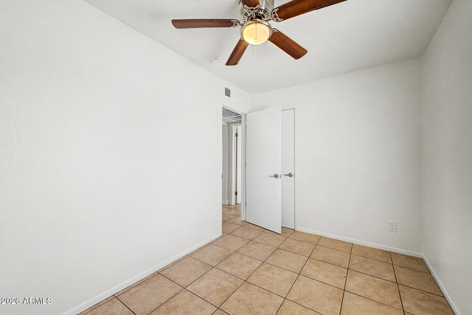1621 N 37th Drive, Phoenix, AZ 85009 — photo 24 of 32